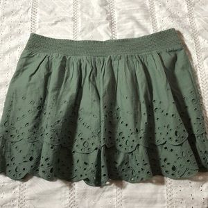 American Eagle skirt. 100% green eyelet cotton